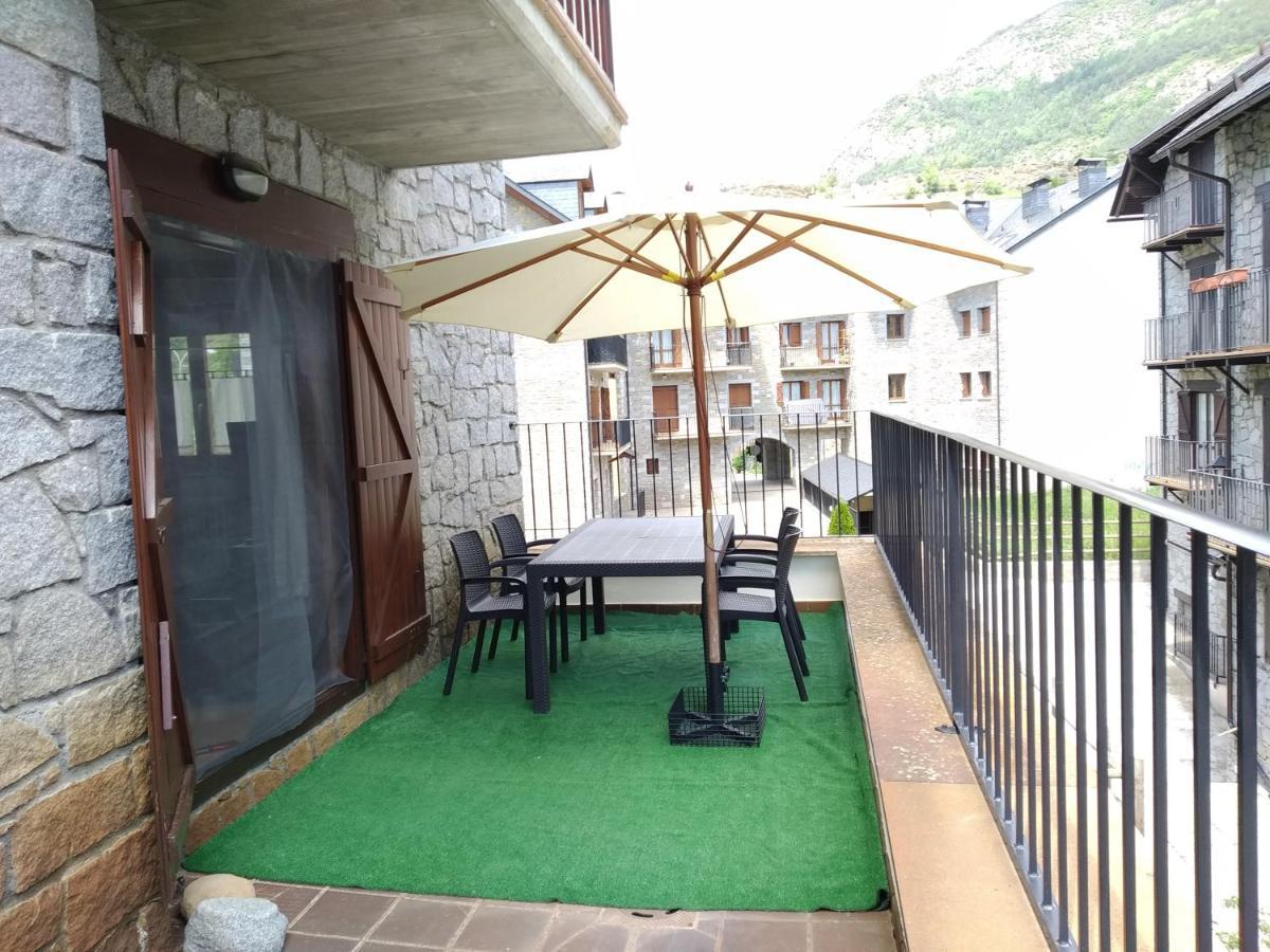 Apartamento Vivienda Benasque Ibonet Exterior foto